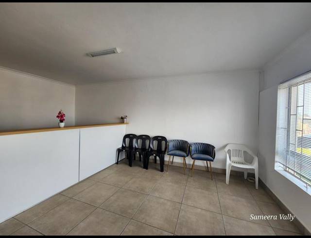 BUSINESS PROPERTY TO RENT IN OVERPORT